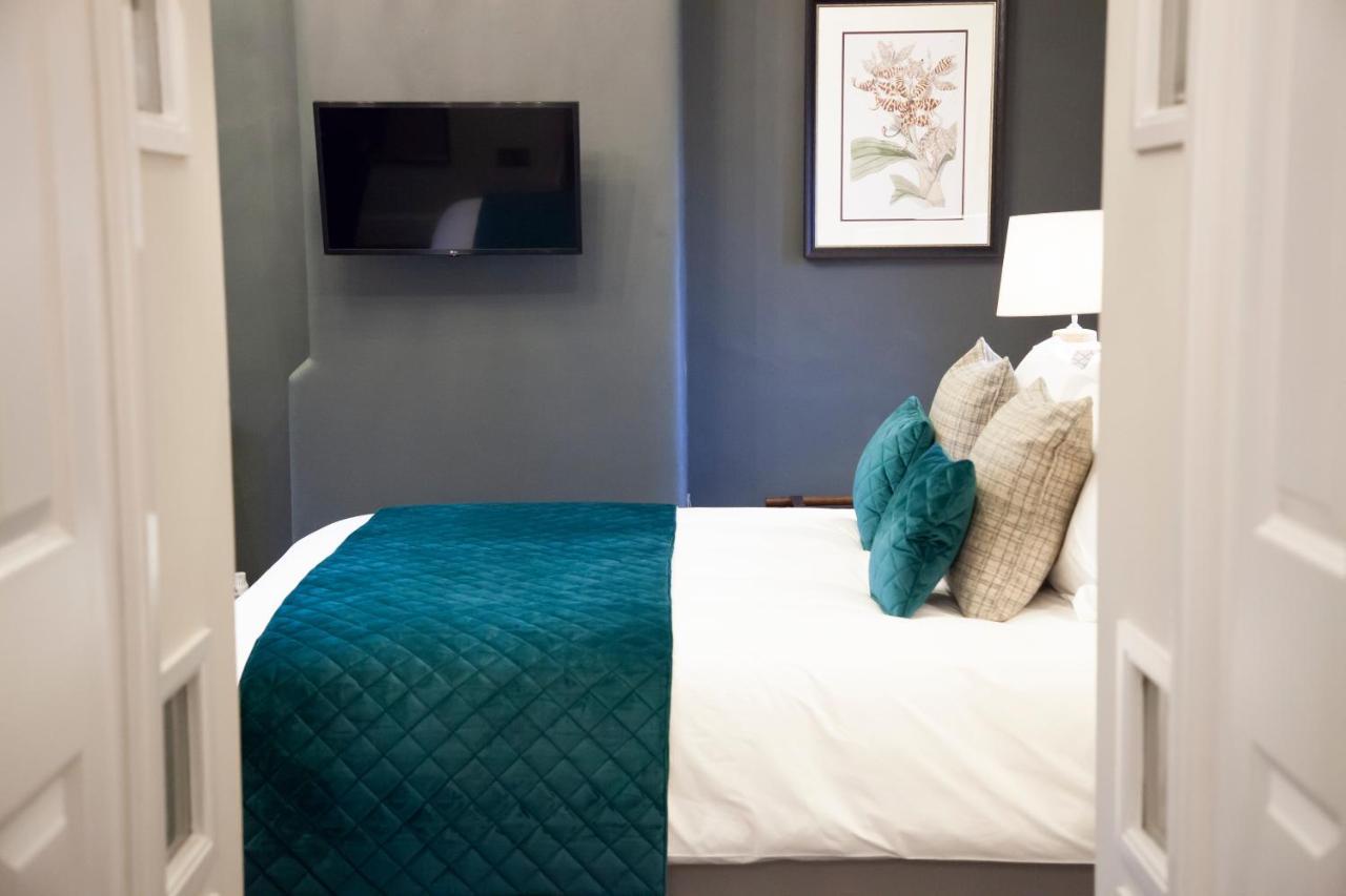 The Bell - Brunning And Price Hotell Alderminster Eksteriør bilde