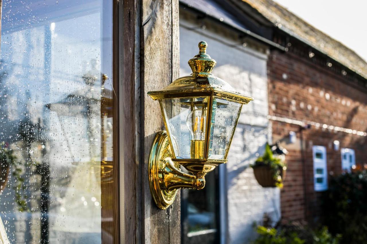 The Bell - Brunning And Price Hotell Alderminster Eksteriør bilde