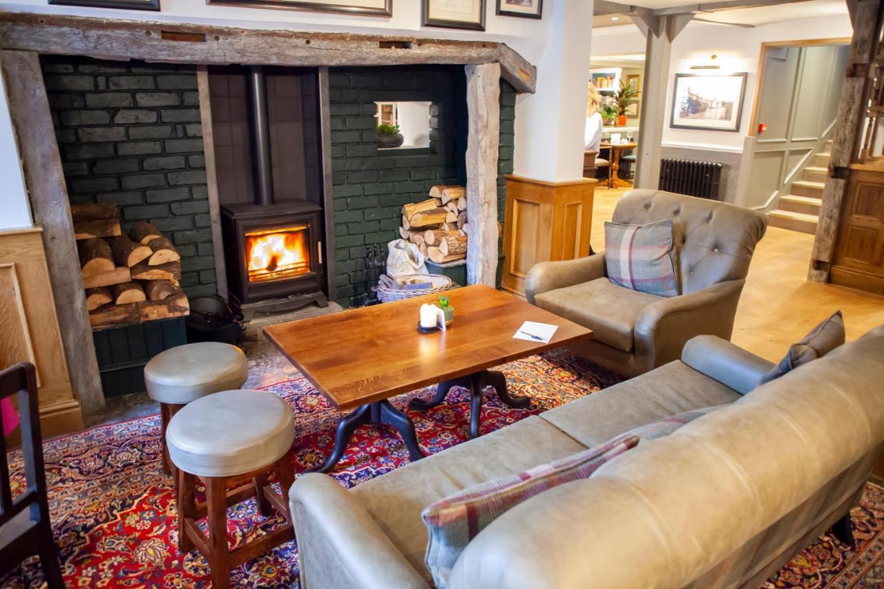 The Bell - Brunning And Price Hotell Alderminster Eksteriør bilde