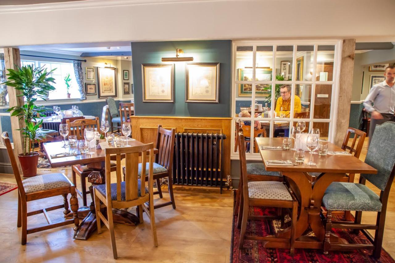 The Bell - Brunning And Price Hotell Alderminster Eksteriør bilde